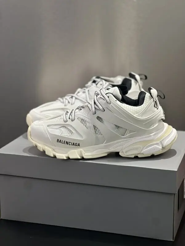 balenciaga decontractees chaussures pour homme s_117a463